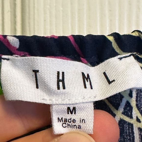 THML colorful crop top - Picture 3 of 5